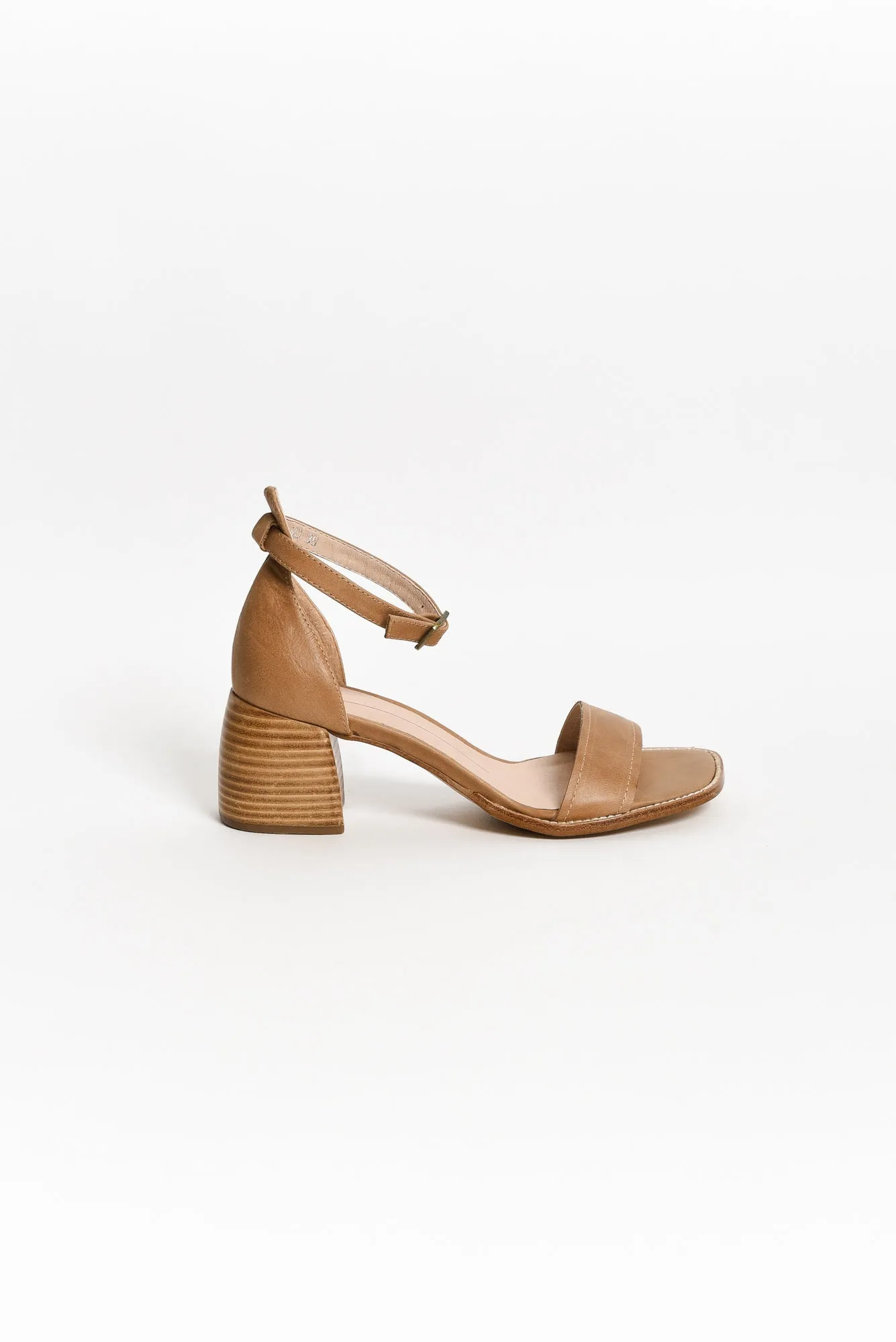 Beleev Tan Leather Heel