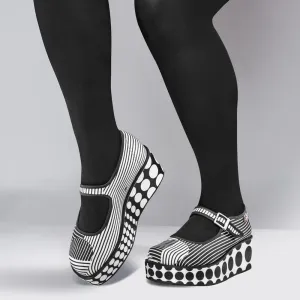 Chocolaticas® Op Art Women's Mary Jane Platform