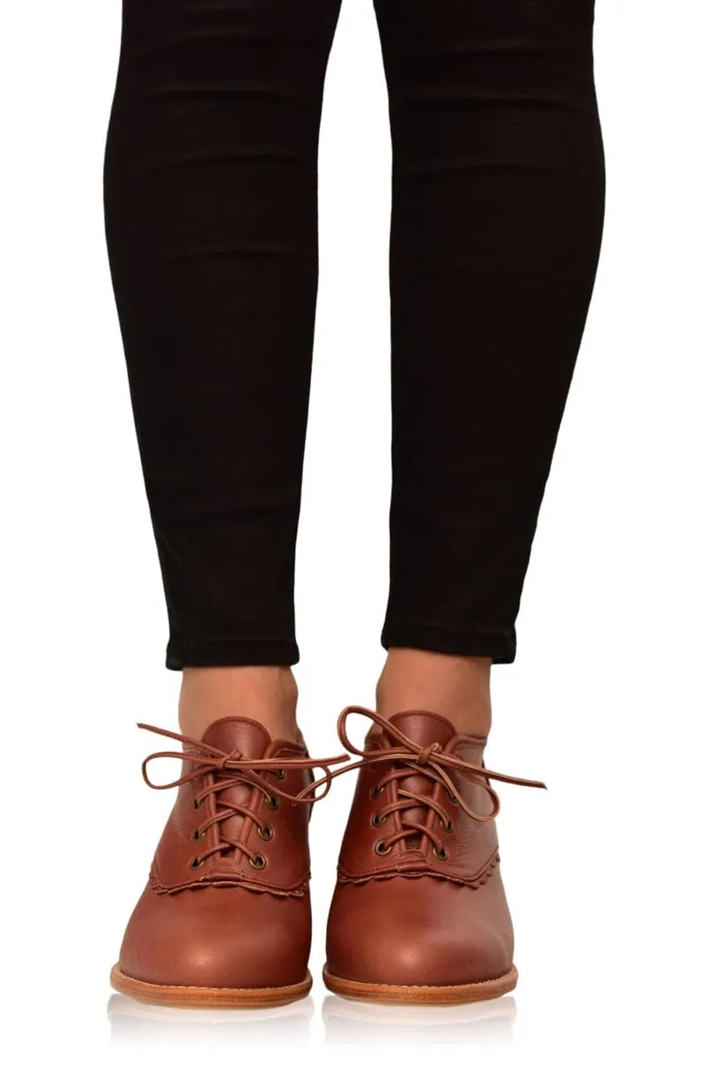 Lace Oxford Heels in Vintage Brown