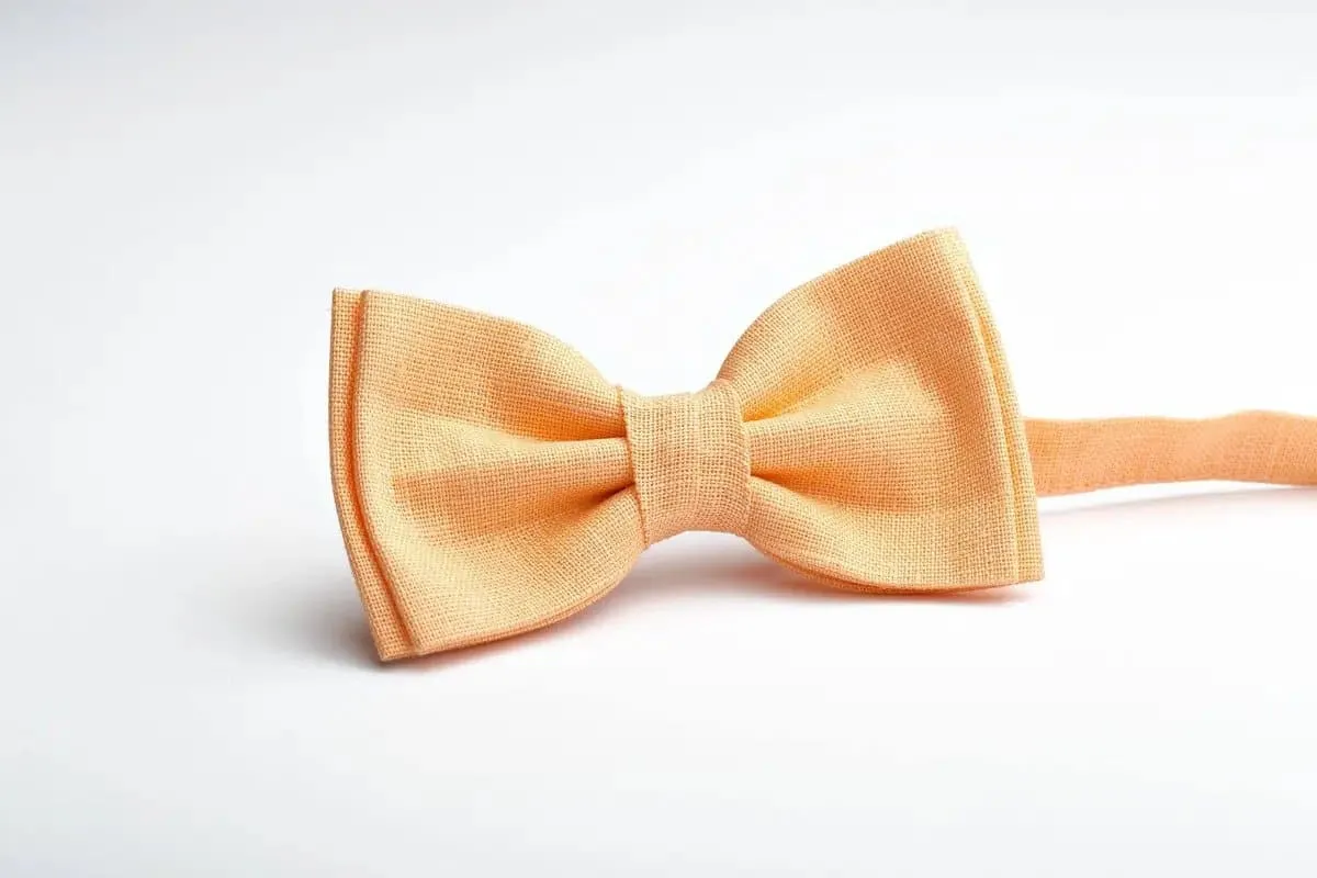 Light Linen Peach Bow Tie - Elegant Men's Accessory for Weddings & Ring Bearers