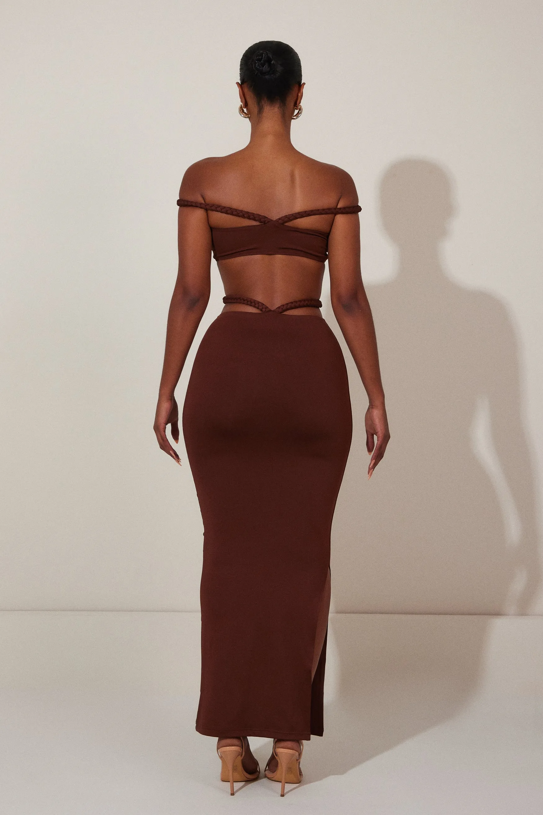 The Palila Set in Brown